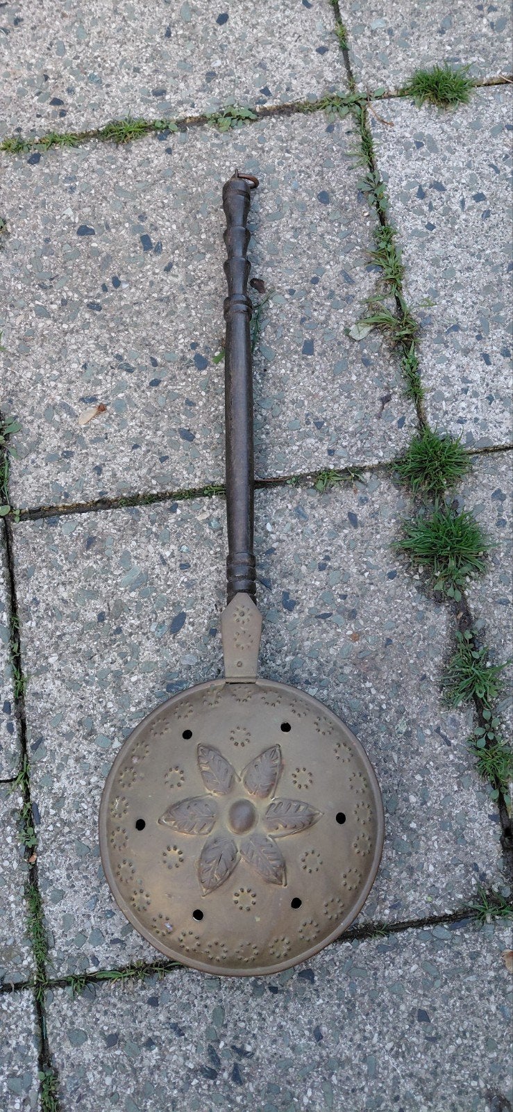 Antieke koperen beddenpan met houten steel, Ophalen of Verzenden, Koper