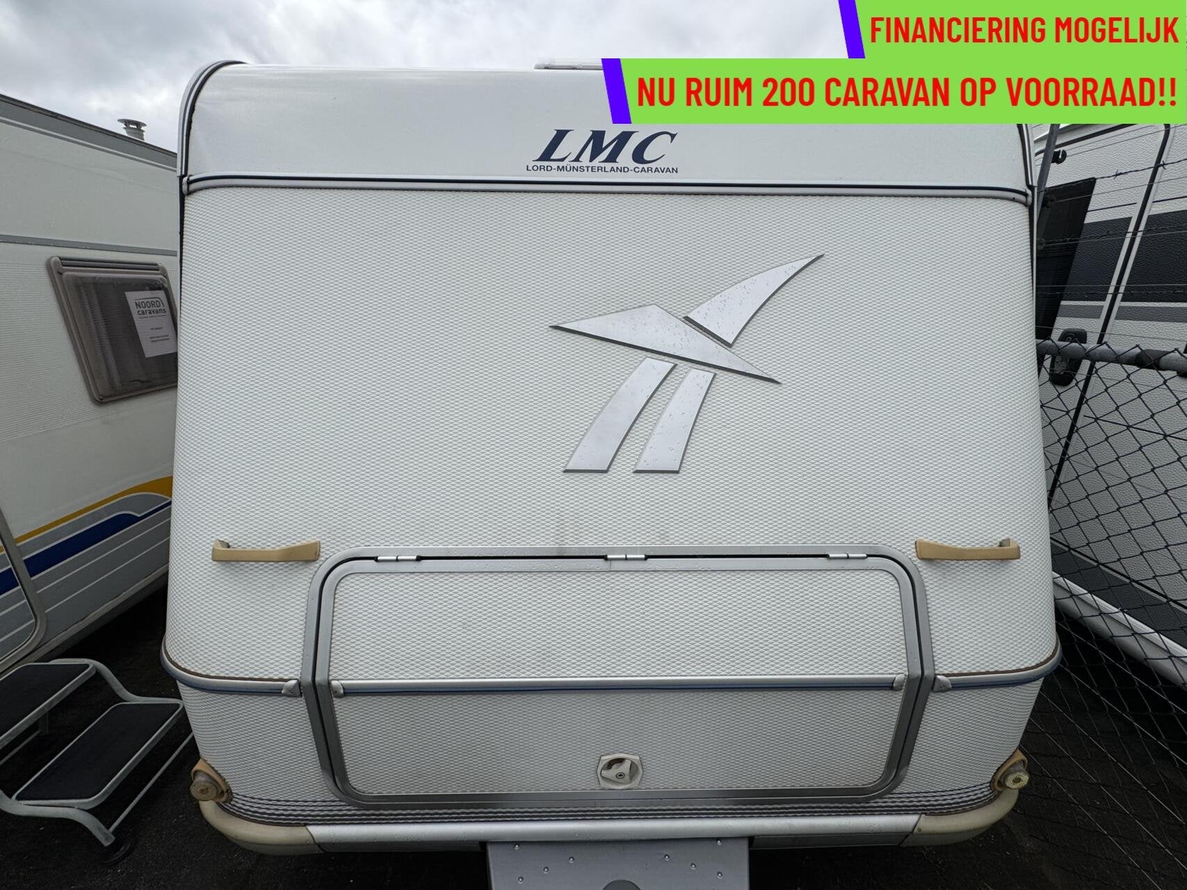 Lmc 560 DOMINANT, RONDZIT, FRANSBED, MOVER, VOORTENT, Caravans en Kamperen, Rondzit, 7 tot 8 meter, Bedrijf, Mover
