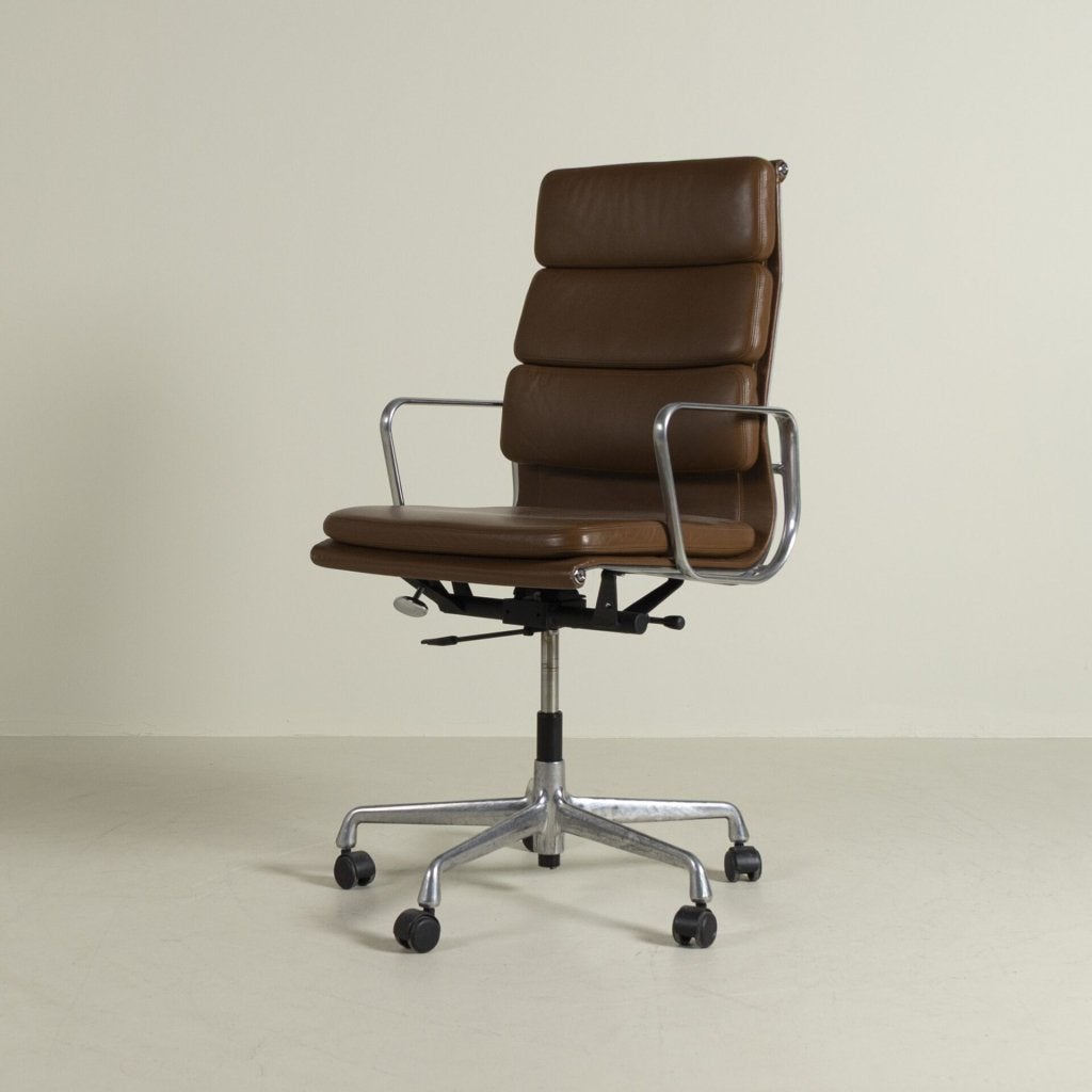Vitra EA 219 Soft Pad Bureaustoel Camel Leer - Aluminium, Vitra, Zo goed als nieuw, Niet ingevuld, Niet ingevuld