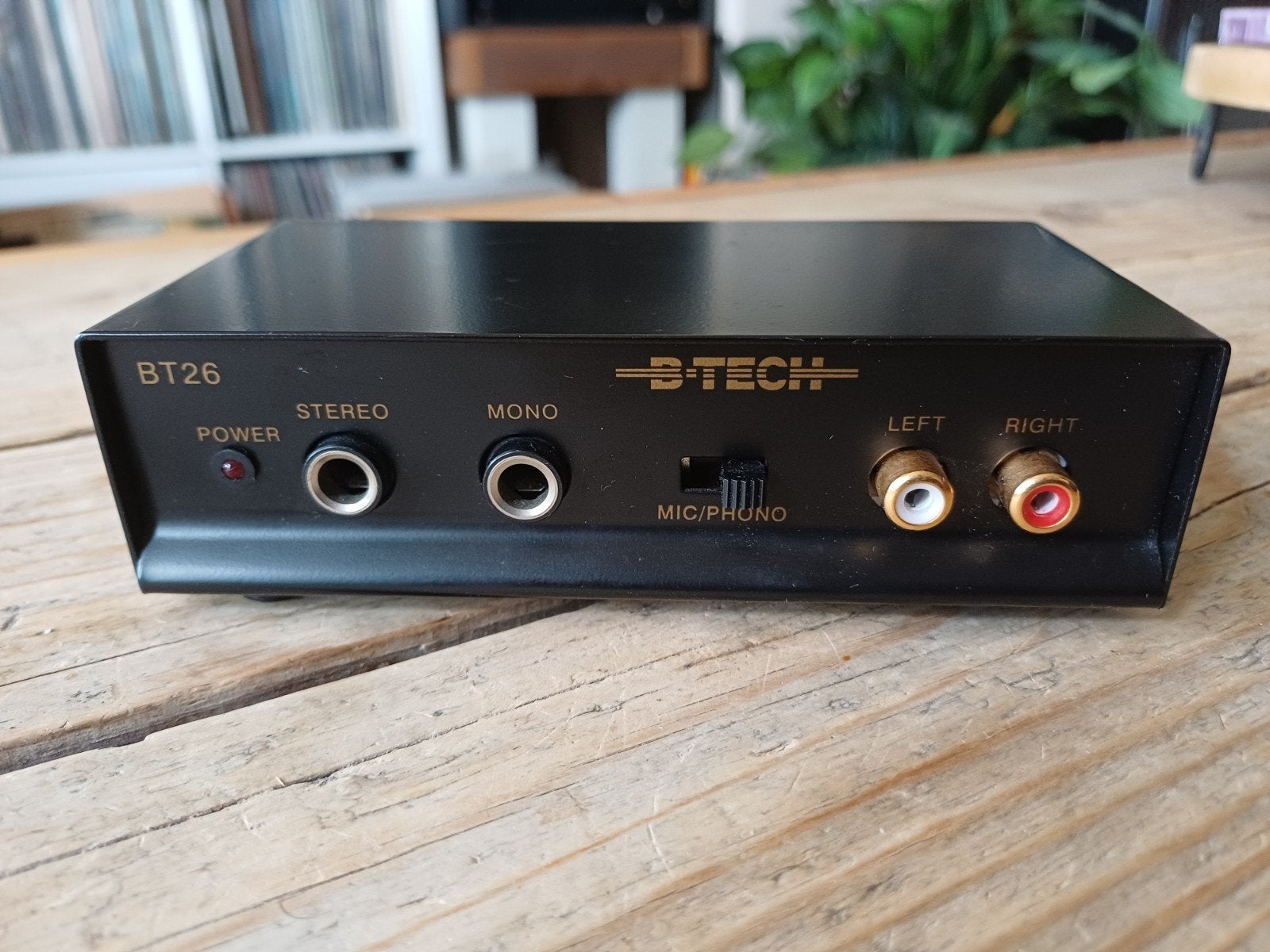 B-TECH BT26 Phono Voorversterker, Overige merken, Verzenden, Zo goed als nieuw, Minder dan 60 watt