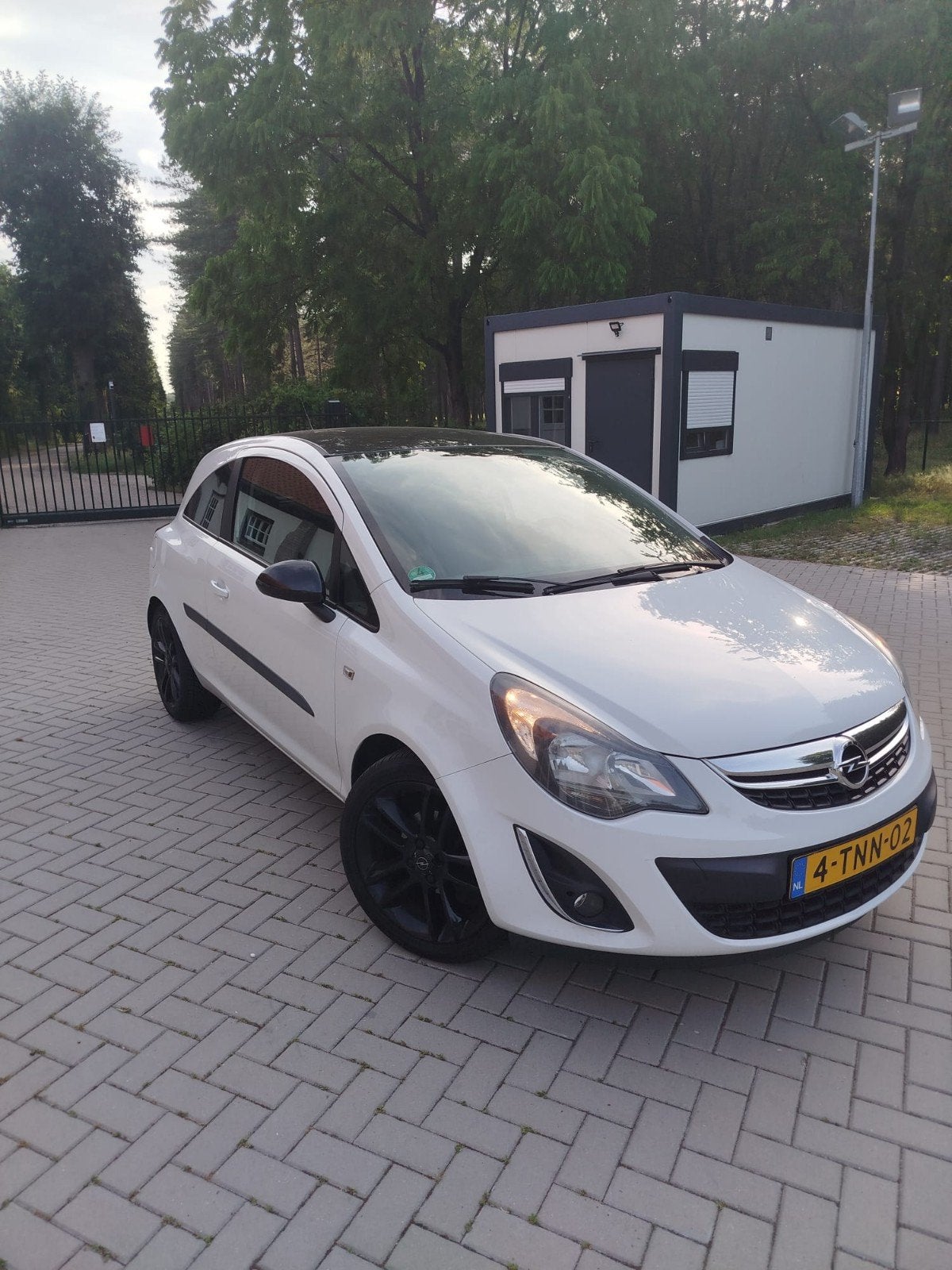Opel Corsa 1.4 (2014) – APK tot 31-11-2026, incl. Onderhouds, Auto's, Voorwielaandrijving, 40 €/maand, 1398 cc, 100 pk