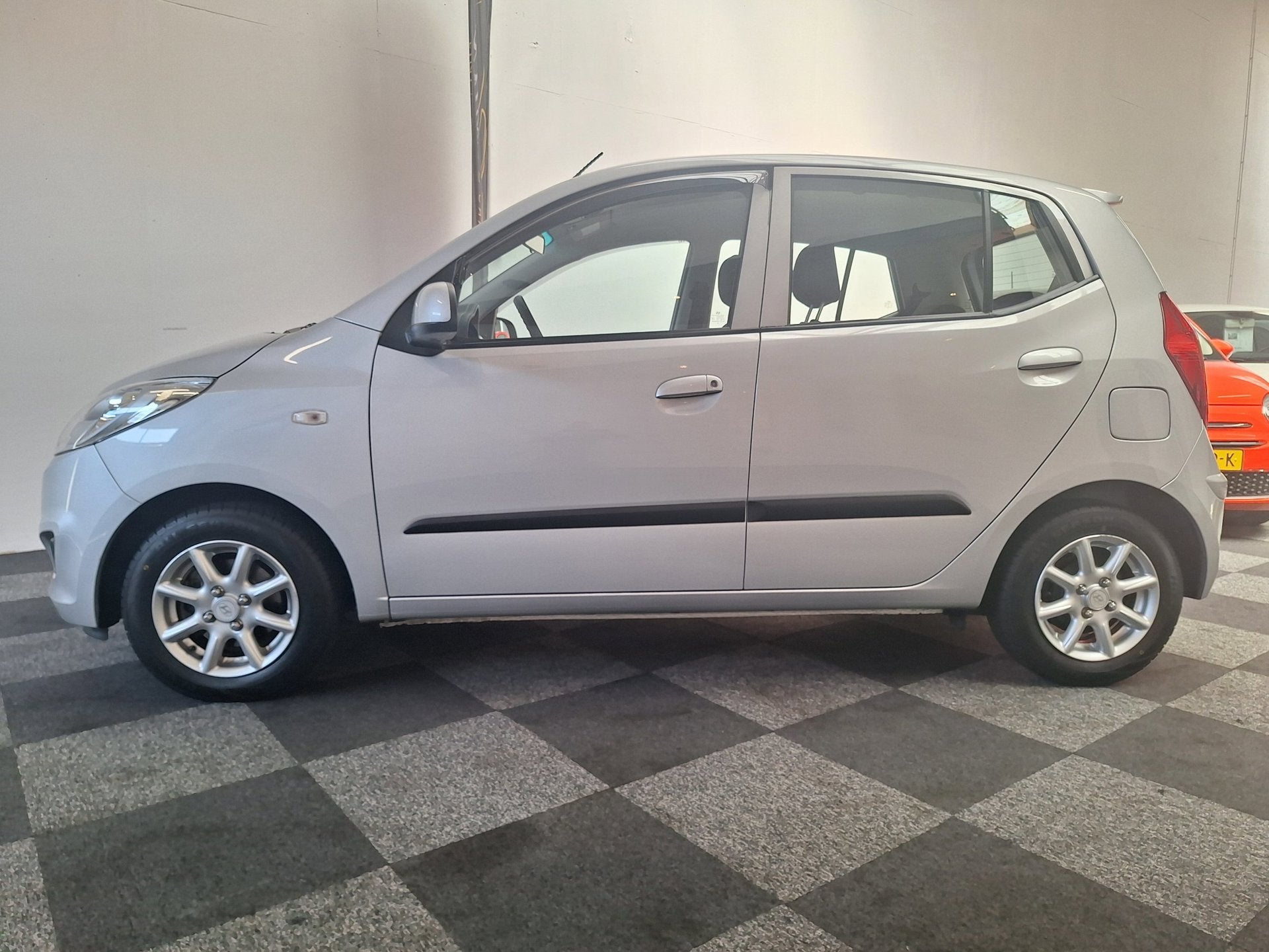 Hyundai I10 1.1 i-Drive 1e EIG. 5 pers uitv. 46.000 km NAP, Euro 5, Stof, Gebruikt, 4 cilinders