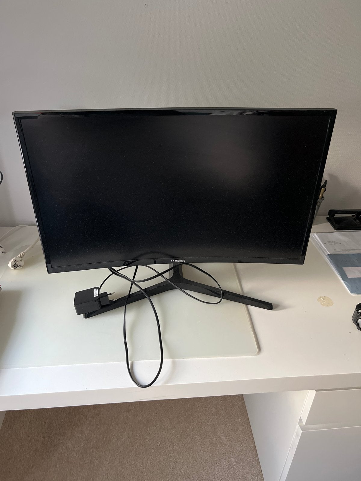 Samsung C27F396FHU Curved Monitor - 27 inch Full HD, Ophalen, Curved, VA, Full HD