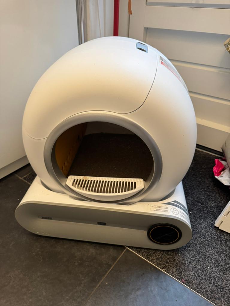 Zedar kattenbak automatisch, Dieren en Toebehoren, Kattenbakken, Zo goed als nieuw, Ophalen