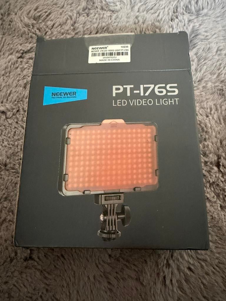 Neewer video light PT-176S, Ophalen of Verzenden, Zo goed als nieuw
