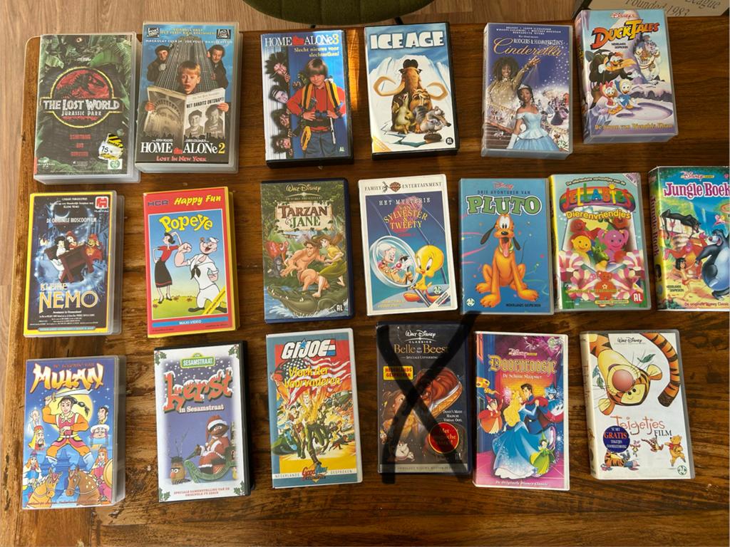 Grote collectie Disney en andere VHS-banden, Cd's en Dvd's, VHS | Film, Gebruikt, Actie en Avontuur, Alle leeftijden, Ophalen of Verzenden
