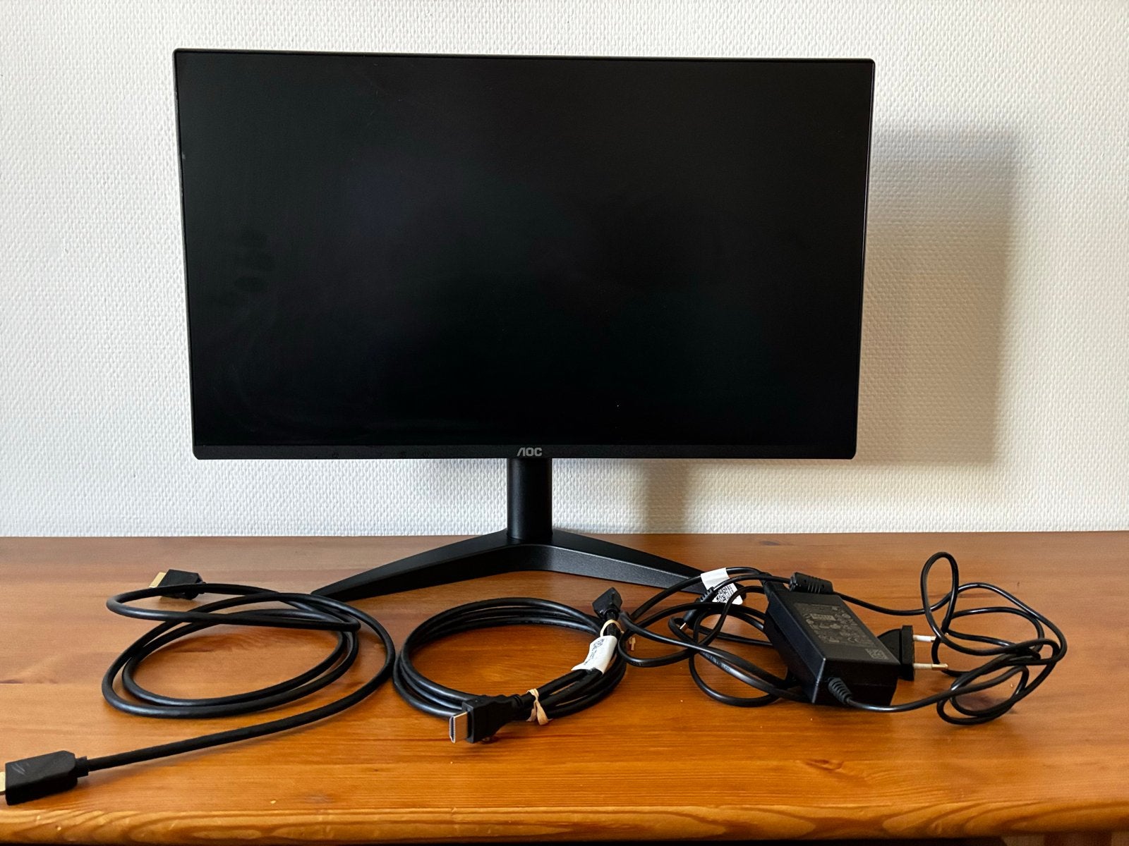 AOC Monitor 24 inch Full HD ( ophalen voor €30), Computers en Software, Monitoren, Ophalen, HDMI, IPS, Full HD