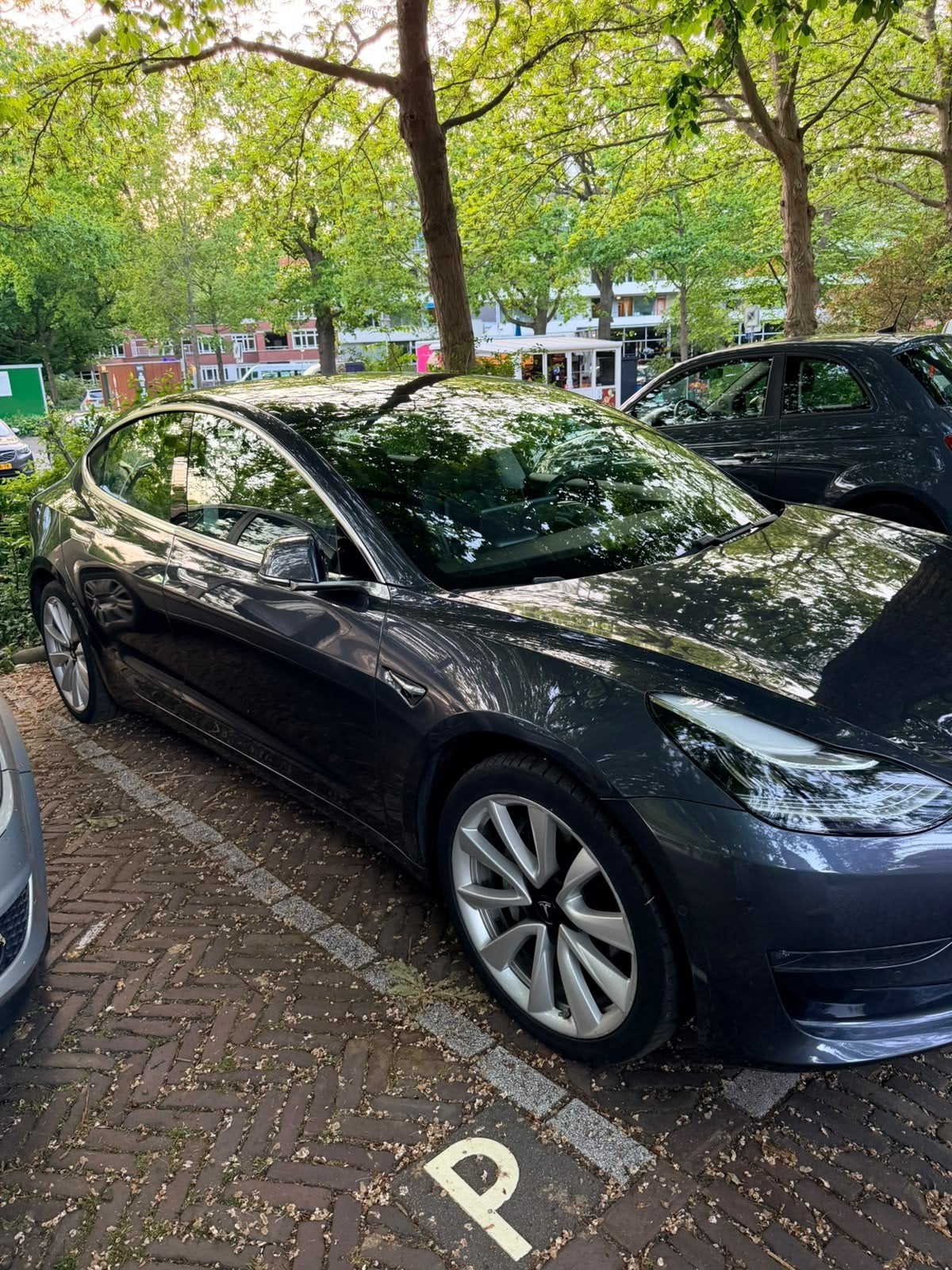 Foto 3 van Tesla Model 3 Long Range Dual Motor | NAP | Fabrieksgarantie