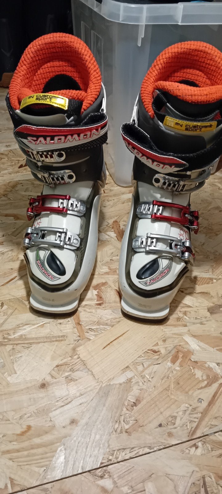 Salomon skischoenen maat 25,5, Ophalen, 160 tot 180 cm, Gebruikt, Schoenen