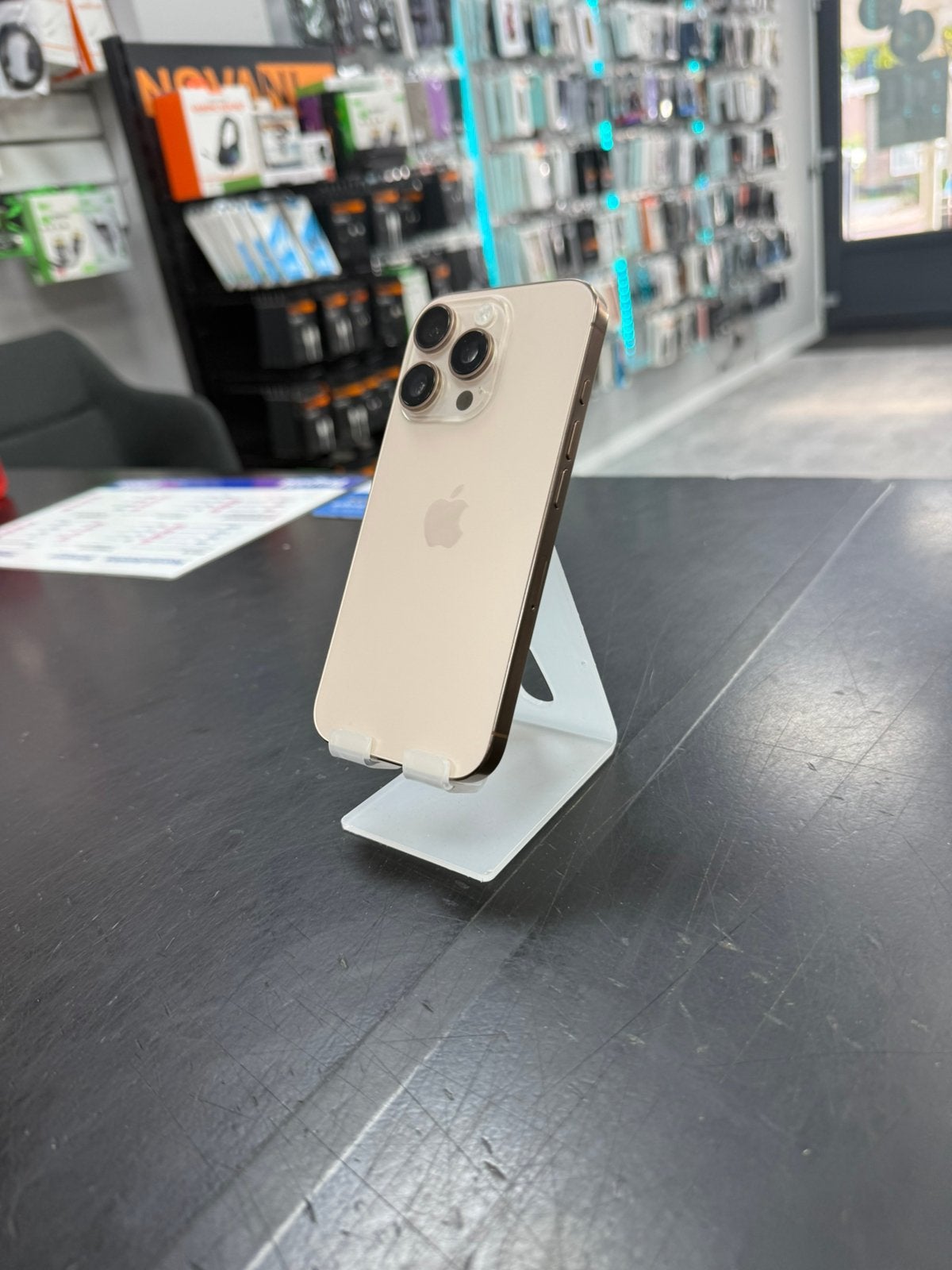 Foto 6 van iPhone 16 Pro 256GB Rose Gold Titanium – Accu 90%!