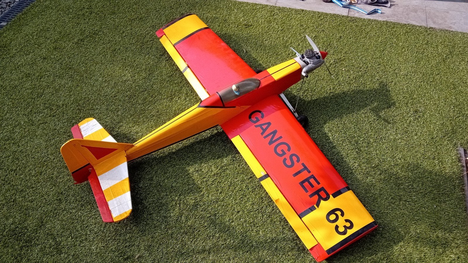 RC Vliegtuig "Gangster 63" met Evolution motor, Ophalen, Gebruikt, Nitro, RTF (Ready to Fly)