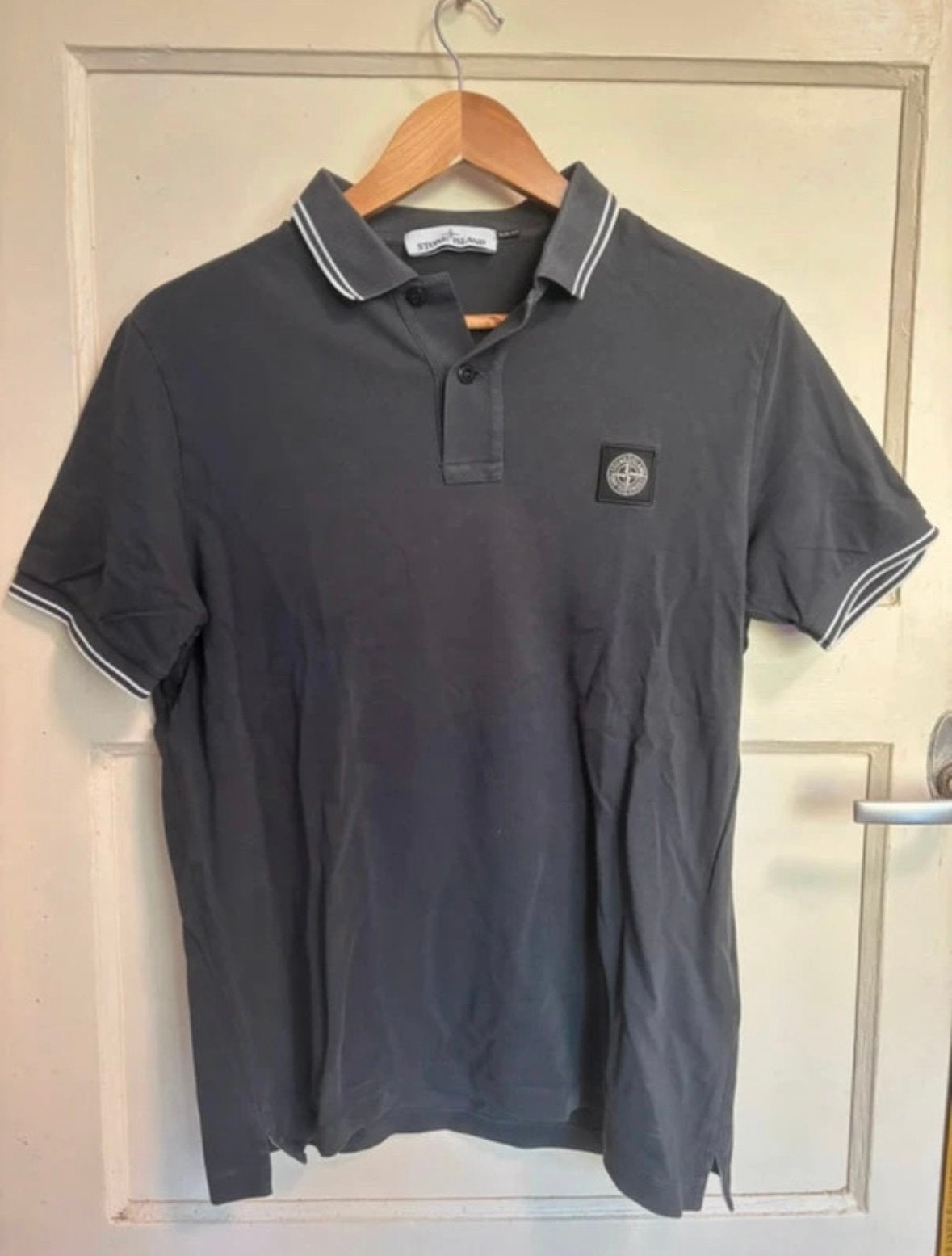 Stone Island Slim Fit Polo - Donkergrijs - maat M, Kleding | Heren, Ophalen of Verzenden, Zo goed als nieuw, Maat 48/50 (M), Grijs