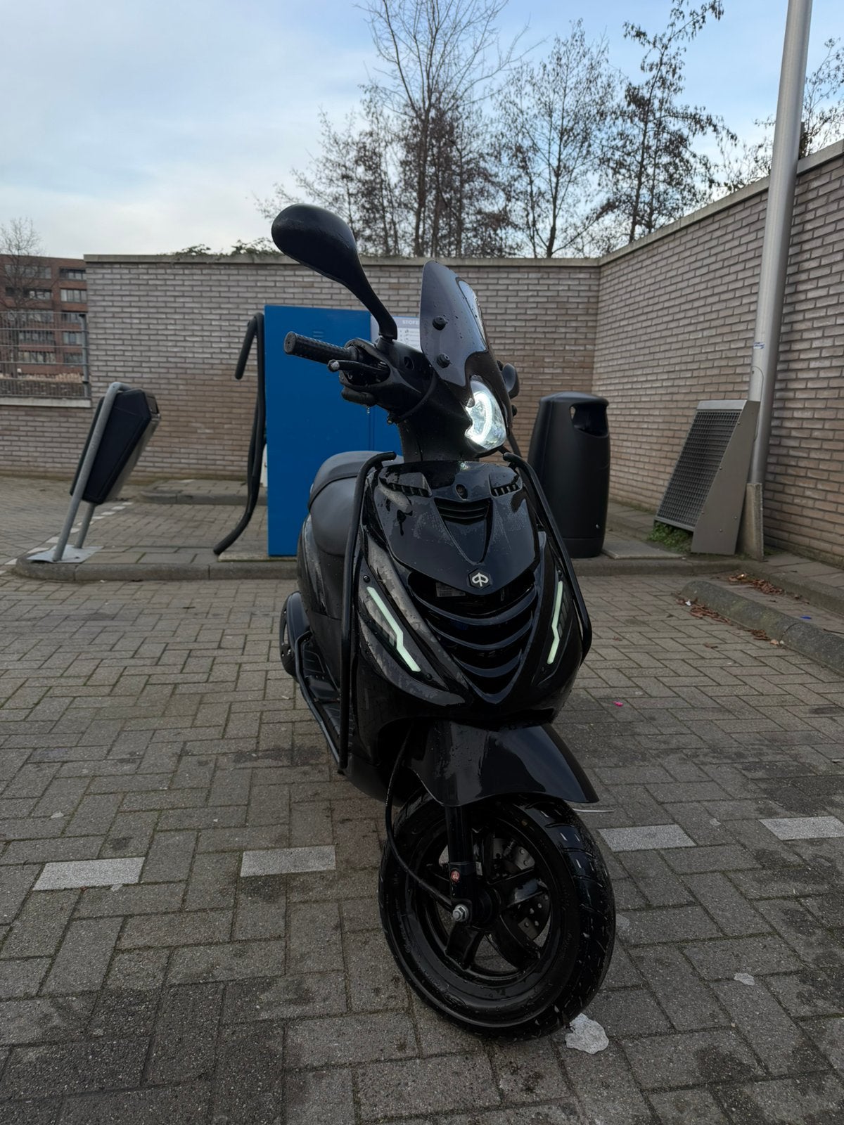 Piaggio zip 2020 iget, Ophalen, Zo goed als nieuw, Benzine, Zip
