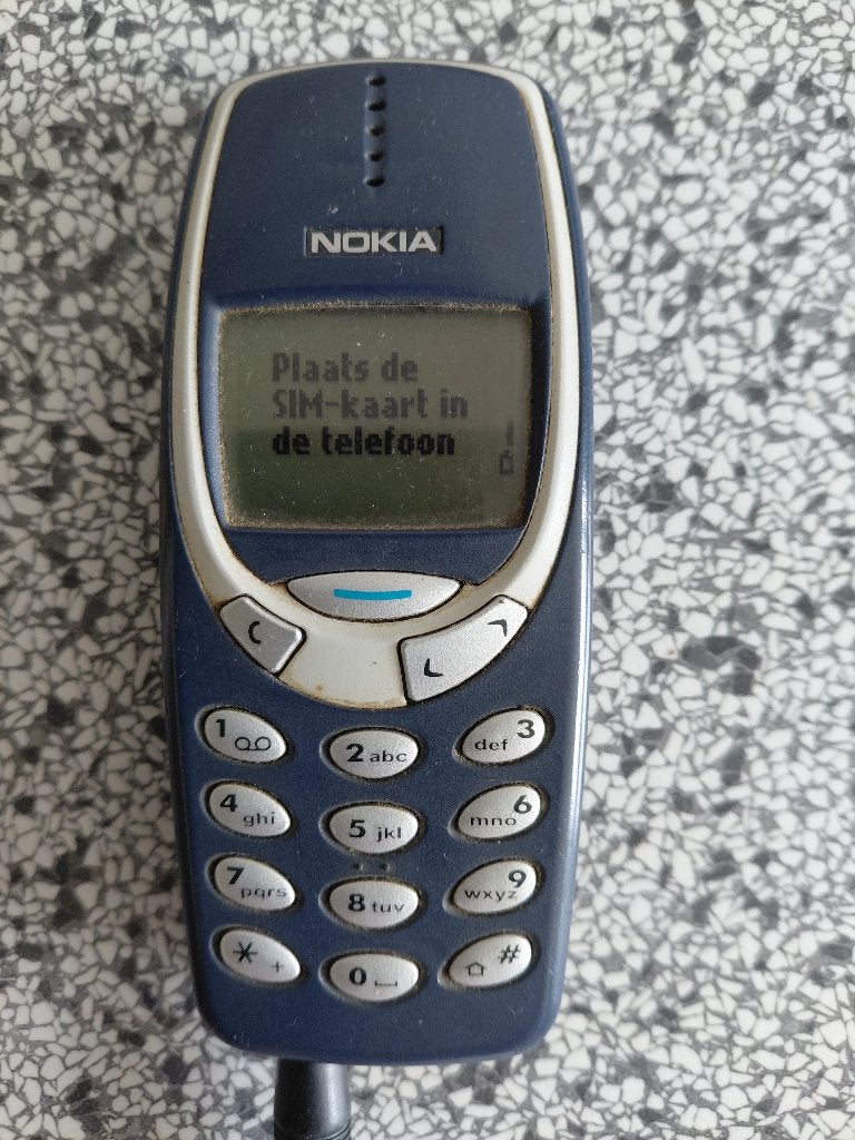 Vintage Nokia 3310 incl oplader, Gebruikt, Geen camera, Klassiek of Candybar, Zonder simlock