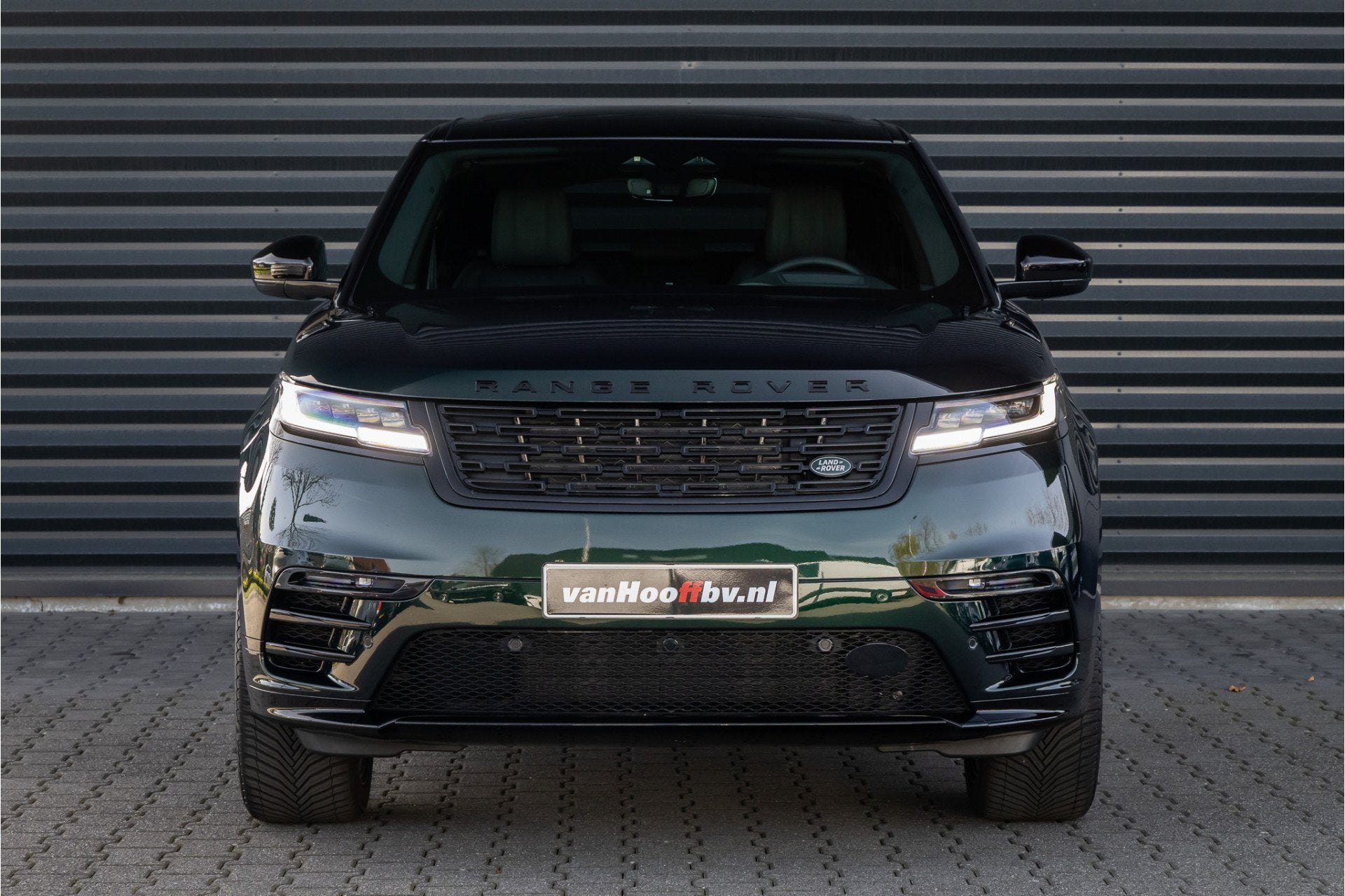 Land Rover Range Rover Velar P400e AWD Dynamic HSE PHEV - Br, Auto's, Dealer onderhouden, Gebruikt, Zwart, 4 cilinders