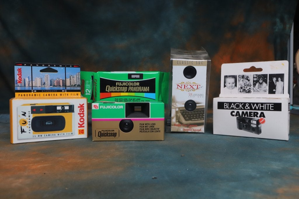 5x wegwerp camera jaren 90. fotomerken, Fuji Kodak, Ilford., Ophalen of Verzenden, Nieuw, Compact, Overige Merken