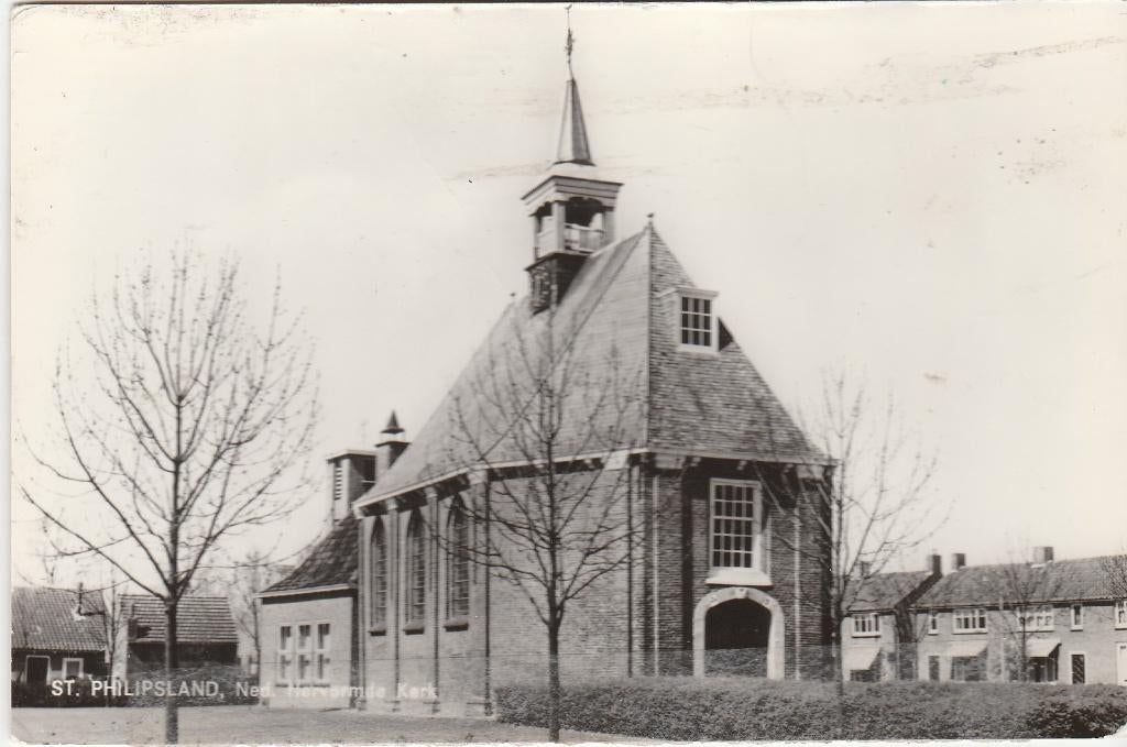 st. philipsland- n.h. kerk, Verzamelen, Ansichtkaarten | Nederland, Ophalen of Verzenden, 1940 tot 1960, Friesland