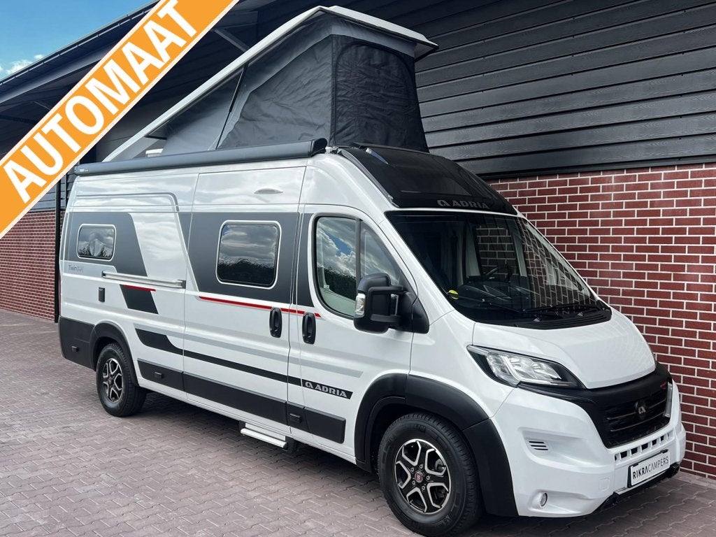 Adria Twin Sports 640 SGX/Automaat/Dakairco/Bomvol, Automaat, Buscamper of Camperbus, Fiat, 6 tot 7 meter