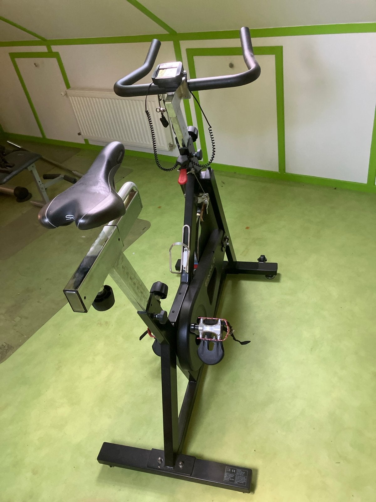 Finnlo Spinningfiets - Kilometerteller zit niet vast, Ophalen, Gebruikt, Spinningfiets, Metaal