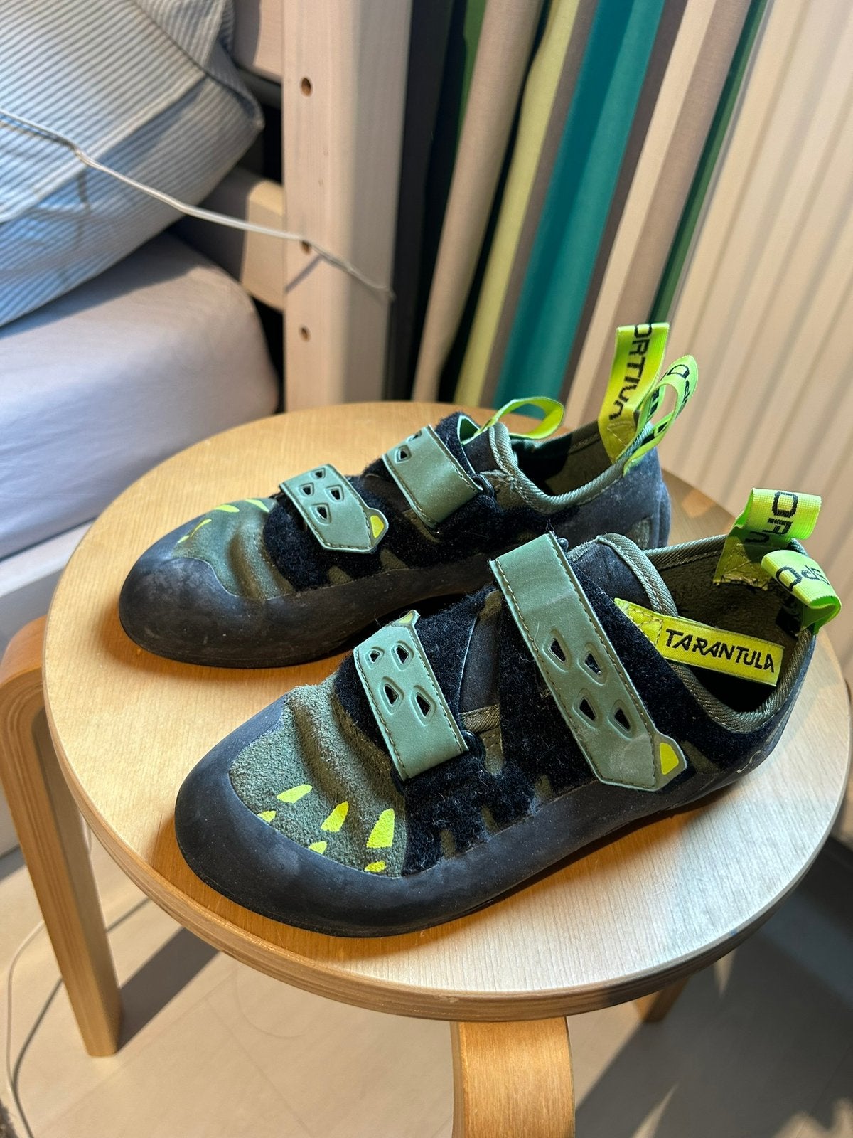 Klimschoenen Tarantulas eu 37, Sport en Fitness, Ophalen of Verzenden, Zo goed als nieuw, Klimsportschoenen