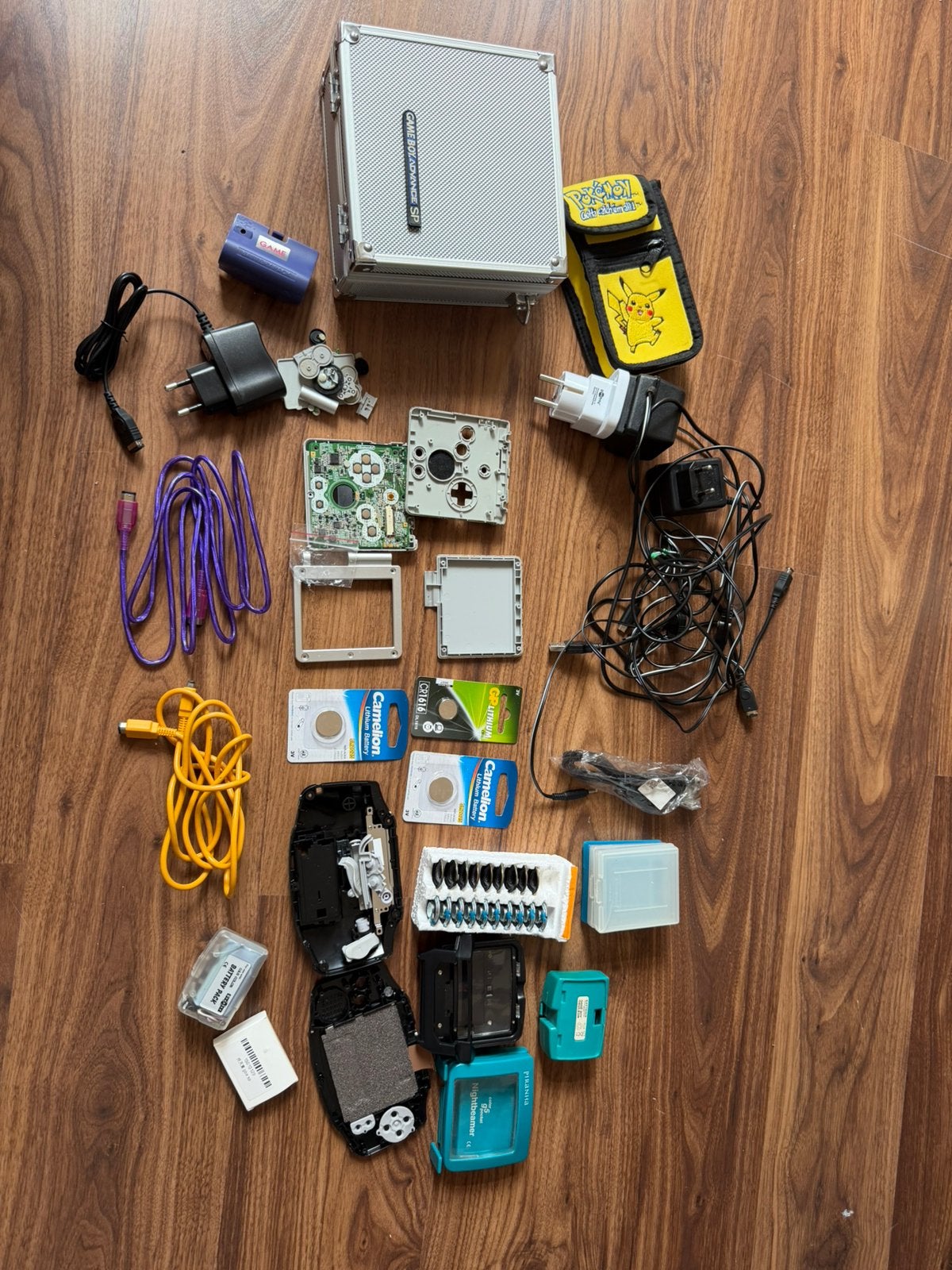 Gameboy diverse onderdelen en accesoires, Ophalen of Verzenden, Zo goed als nieuw