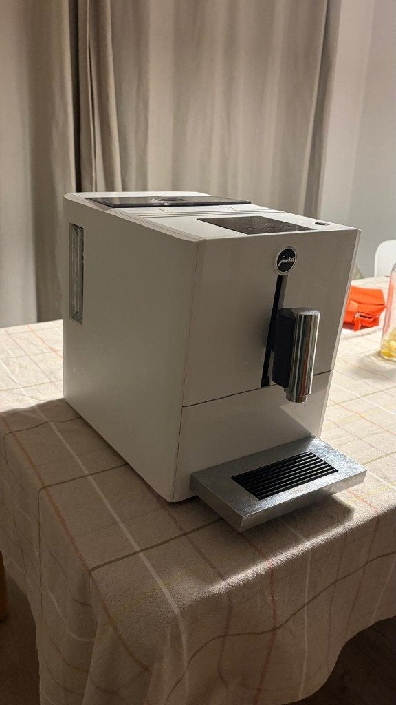 Jura A1, Ophalen of Verzenden, Gebruikt, Koffiemachine, Koffiebonen
