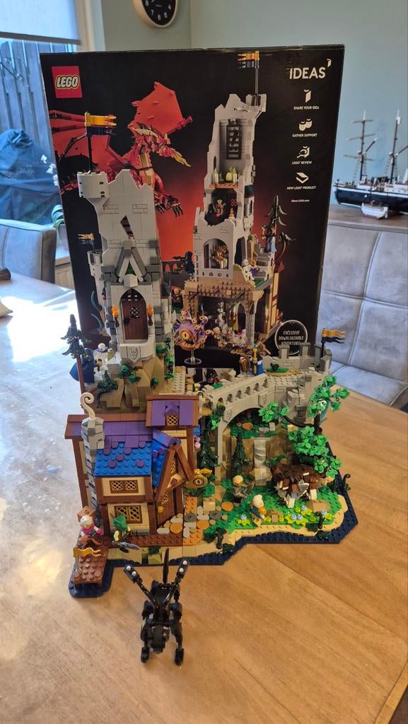 LEGO Ideas 21348 Dungeons & Dragons: Drakenrots, Kinderen en Baby's, Speelgoed | Duplo en Lego, Lego, Compleet, Ophalen of Verzenden