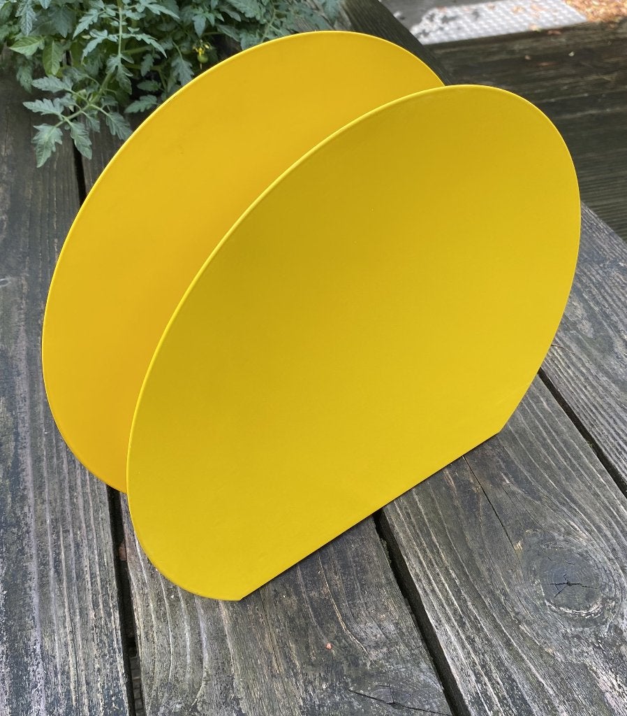 Leuke Gele Lectuurbak uit de Jaren 70 - vintage retro design, Huis en Inrichting, Metaal, Lectuurbak, Zo goed als nieuw, Vintage