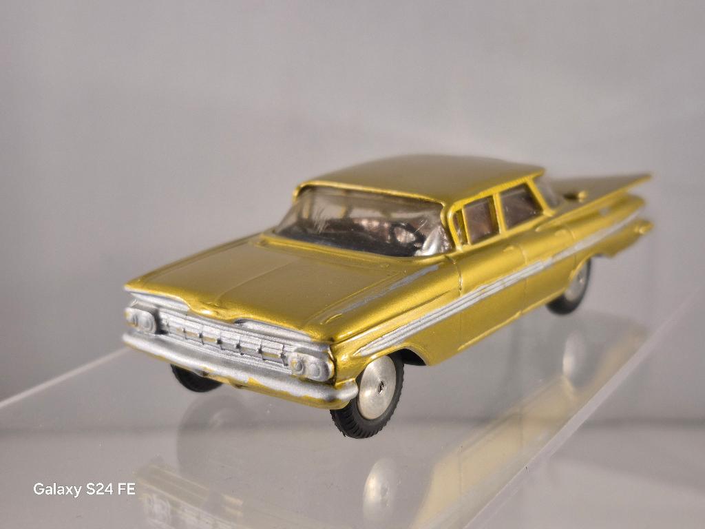 Chevrolet Impala 220, Ophalen of Verzenden, Gebruikt, Auto, Corgi
