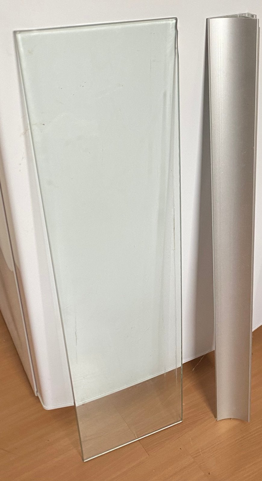 Drietal glasplaten met metaalprofiel, Ophalen, Gebruikt, Minder dan 80 cm, 80 tot 120 cm