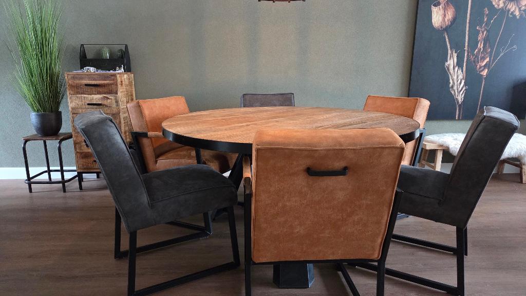 Eethoek, Ophalen, Zo goed als nieuw, 4 tot 6 stoelen