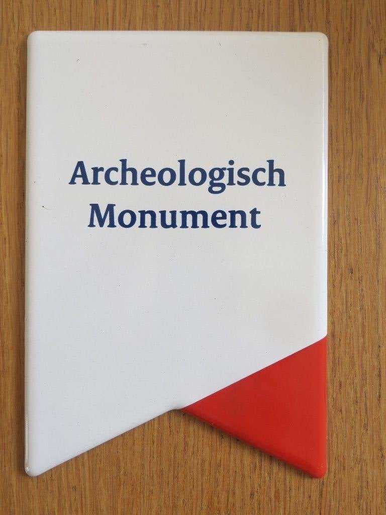 Emaille bord: Archeologisch Monument, Verzamelen, Merken en Reclamevoorwerpen, Ophalen of Verzenden, Zo goed als nieuw, Reclamebord