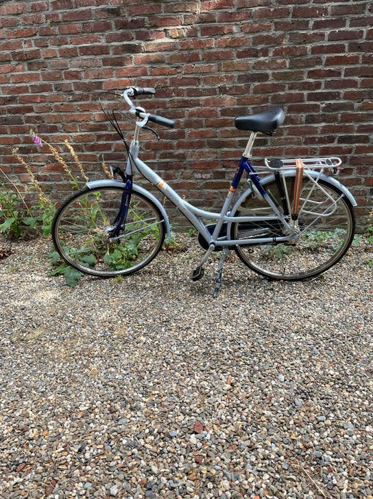 Dames stadsfiets - Zo goed als nieuw, incl. sloten maat 57, Versnellingen, 56 cm of meer, Zo goed als nieuw, Trommelrem