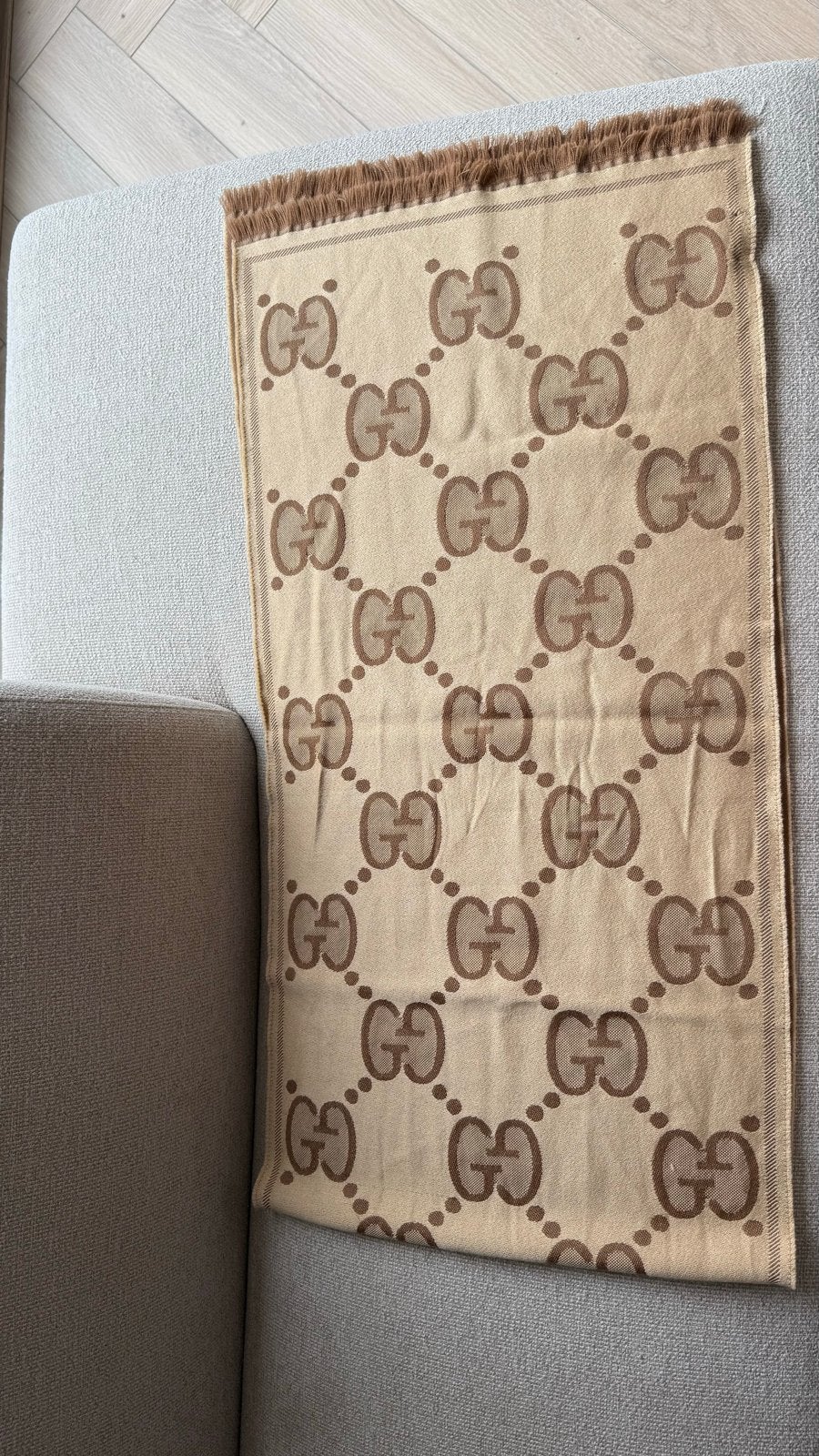 Gucci Sjaal - Bruin/Beige GG Monogram, Ophalen, Zo goed als nieuw, Sjaal