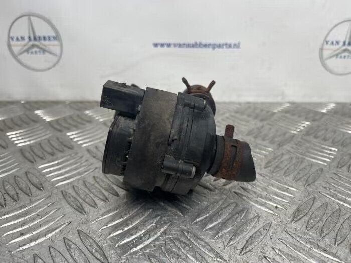 Waterpomp van een Mercedes E-Klasse, Ophalen of Verzenden, Gebruikt