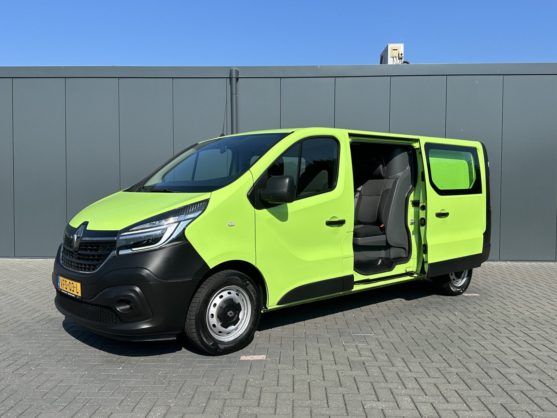 Renault Trafic 1.6 dCi / L2H1 / 1e EIG / DUBBELE CABINE / 2x, Voorwielaandrijving, 15 km/l, Gebruikt, Euro 6