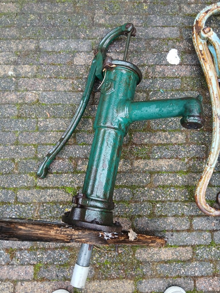 Antieke handwaterpomp - Groen gietijzer, Tuin en Terras, Ophalen, Gebruikt, Handmatig, Overige typen