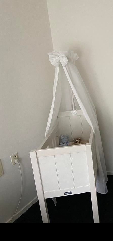 Babybedje van bopita met hemeltje tekoop, Ophalen, Zo goed als nieuw, Ledikant