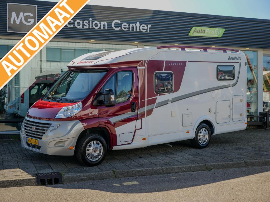 Dethleffs Globebus 11 T GRATIS DAKAIRCO! AUTOMAAT, Caravans en Kamperen, Campers, Automaat, Ringverwarming, Fiat, Bedrijf