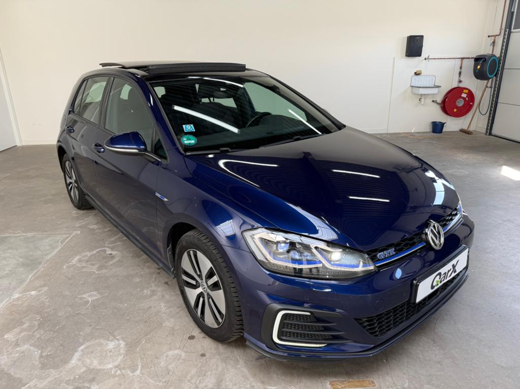 Volkswagen Golf GTE VII – 1.4 TSI Plug‑In Hybrid (06/2018), Auto's, Volkswagen, Automaat, Stof, Euro 6, Blauw
