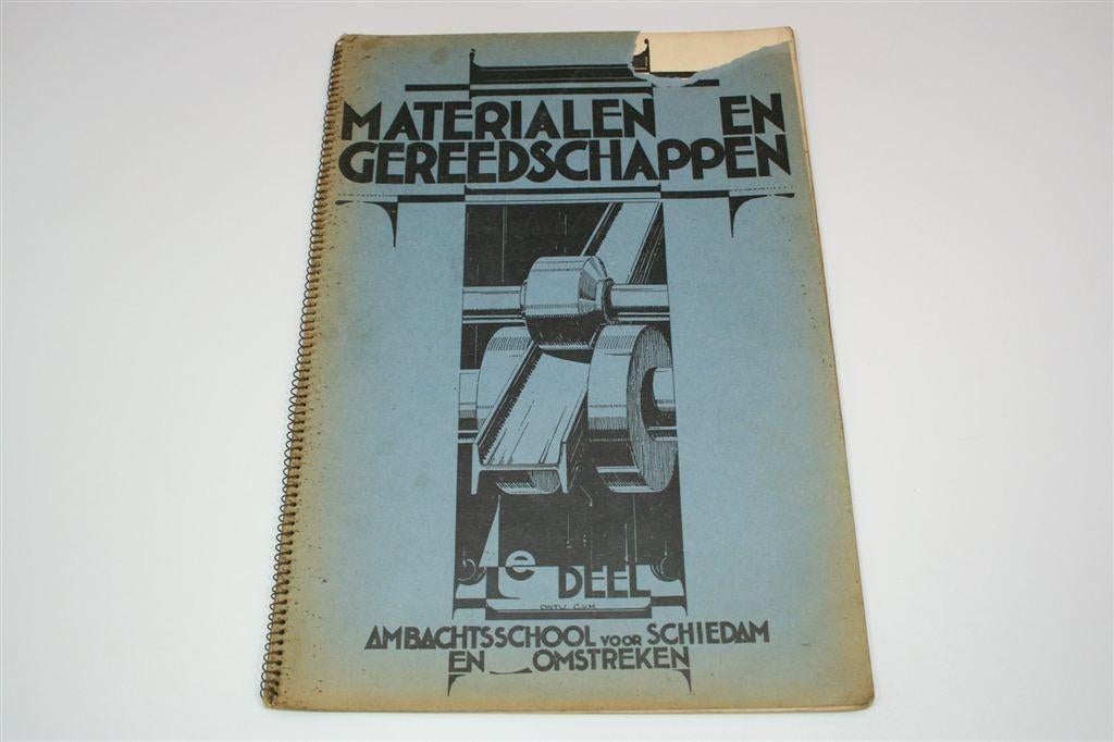 Materialen en Gereedschappen 1e Deel [Ambachtsschool 1941], Ophalen of Verzenden, Gelezen, Overige onderwerpen