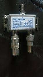 Tv splitter verdeler : Technetix ES-02+/N 2-way splitter, Ophalen of Verzenden, Nieuw, Minder dan 2 meter, Overige kabels