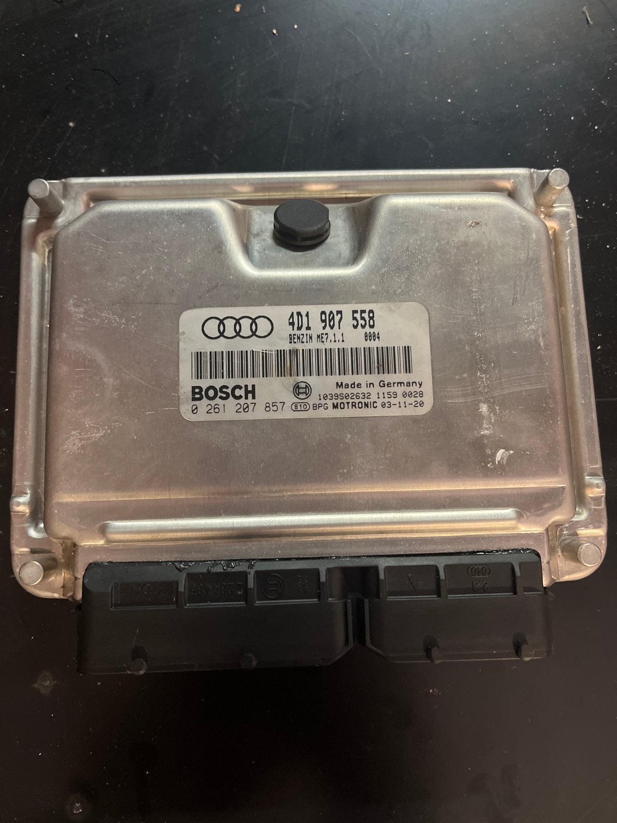 Audi A8 D2 4.2L ECU Bosch Motronic 4D1 907 558, Auto-onderdelen, Ophalen of Verzenden, Gebruikt, Audi