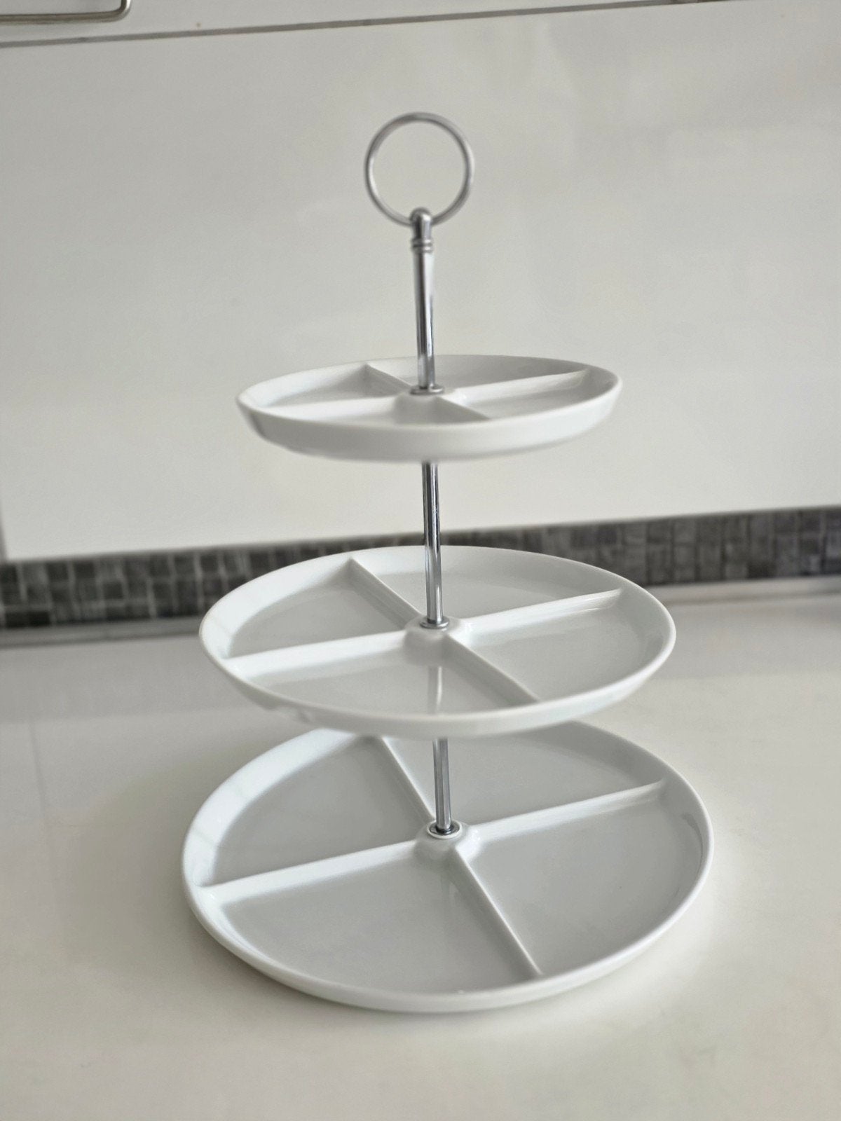 Etagere porselein, Huis en Inrichting, Ophalen of Verzenden, Zo goed als nieuw, Overige materialen