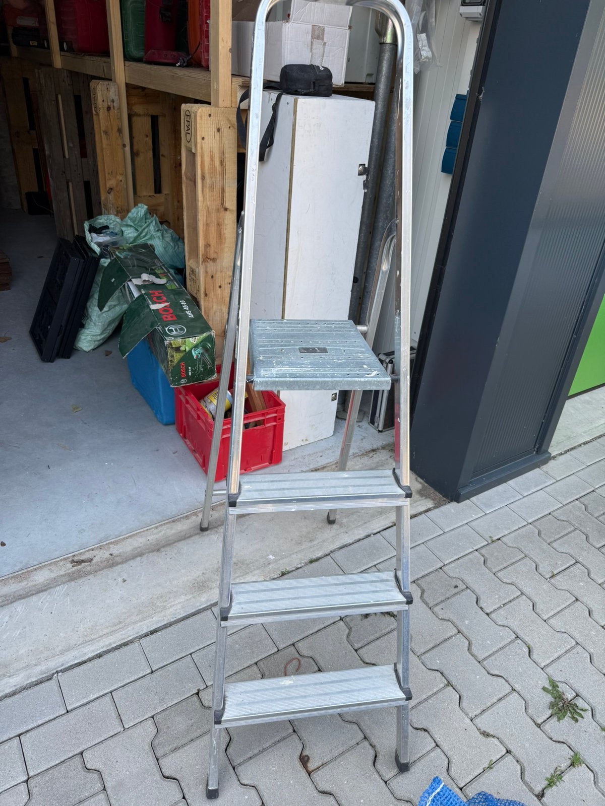 Trapleer, Ophalen, Zo goed als nieuw, Minder dan 2 meter