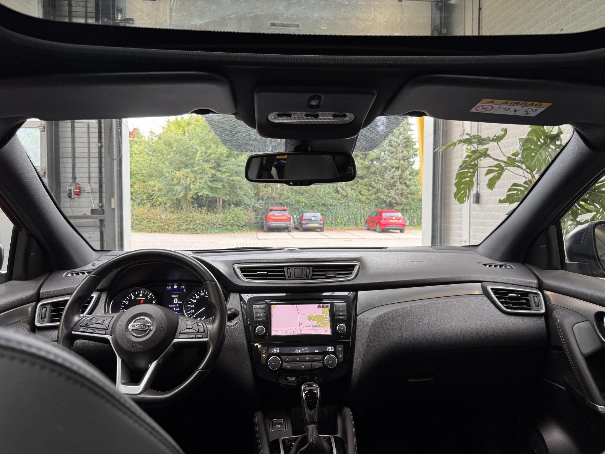Nissan Qashqai 1.3 DIG-T Tekna + | Trekhaak | Nappa leer | P, Auto's, Gebruikt, Euro 6, 4 cilinders, 1290 kg