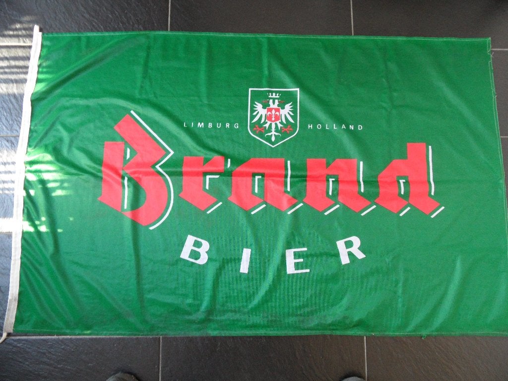 Brand bier Limburg Holland vlag, 90 x 150 cm., Verzenden, Zo goed als nieuw, Reclamebord, Plaat of Schild, Brand