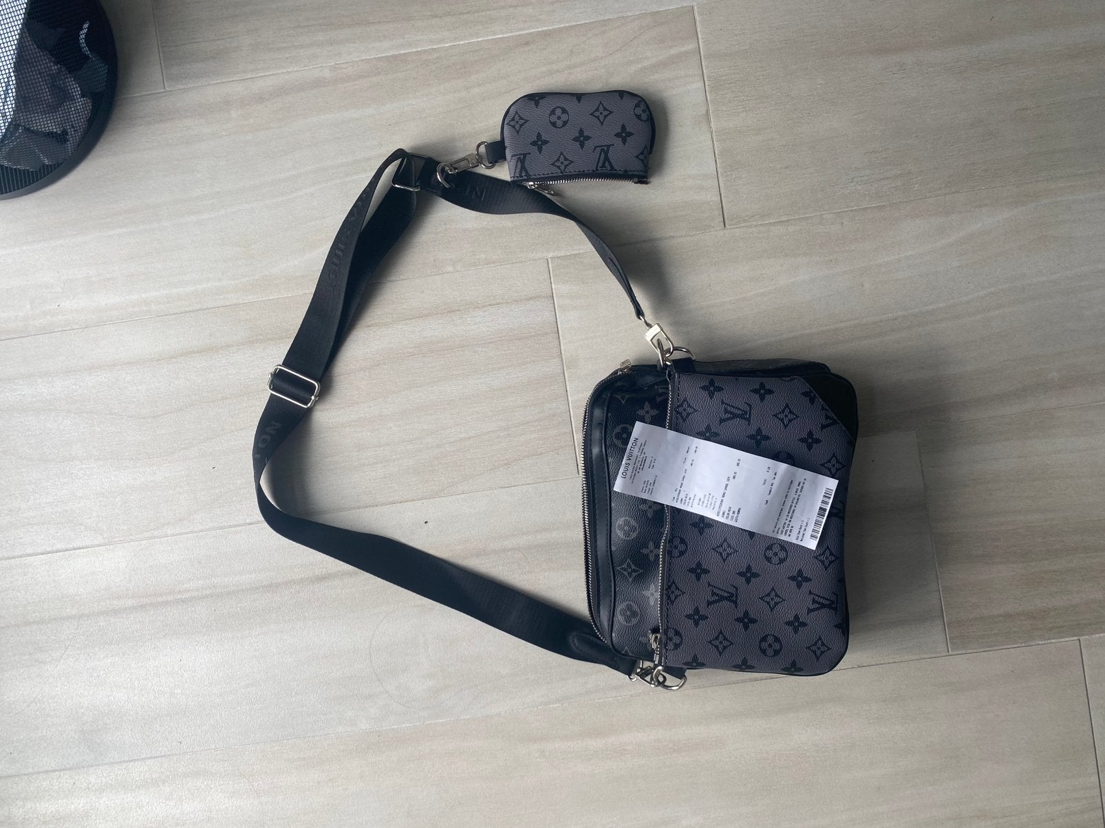 Lv tas voor zomer, Verzenden, Zo goed als nieuw, Zwart