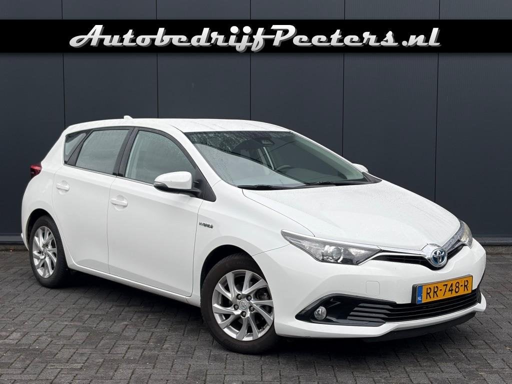 Toyota AURIS 1.8 Hybrid Navigatie Camera Cruise Trekhaak, 28 km/l, Gebruikt, 4 cilinders, Wit