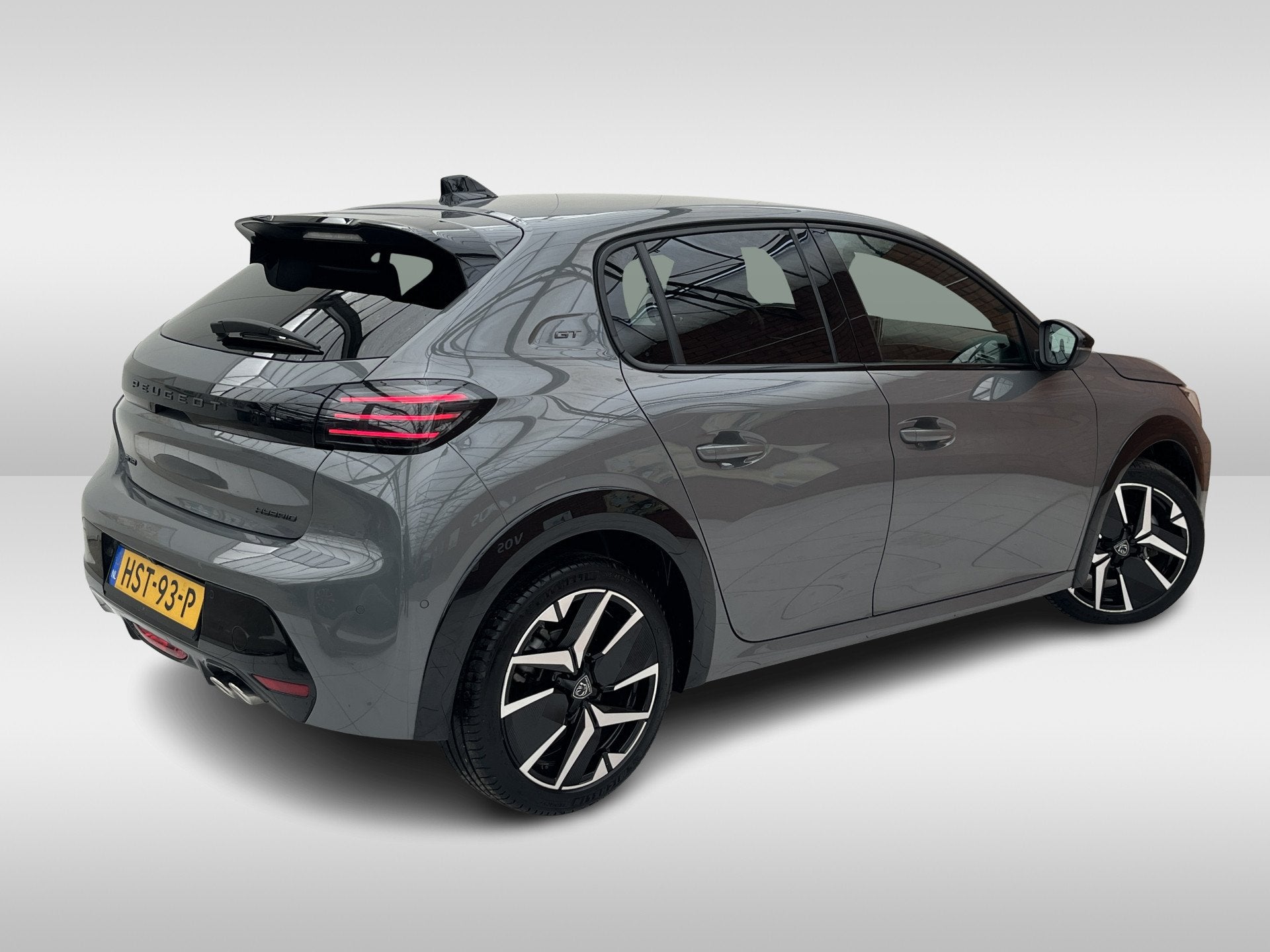 Peugeot 208 Hybrid 145 e-DCS6 Automaat GT | Keyless | Camera, Auto's, 12 maanden, Gebruikt, 1199 cc, Leder en Stof
